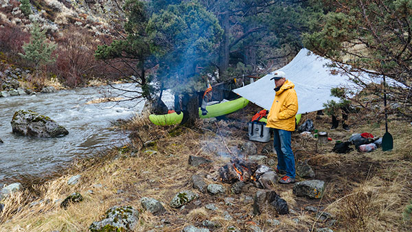 Camping on the Donner und Blitzen River