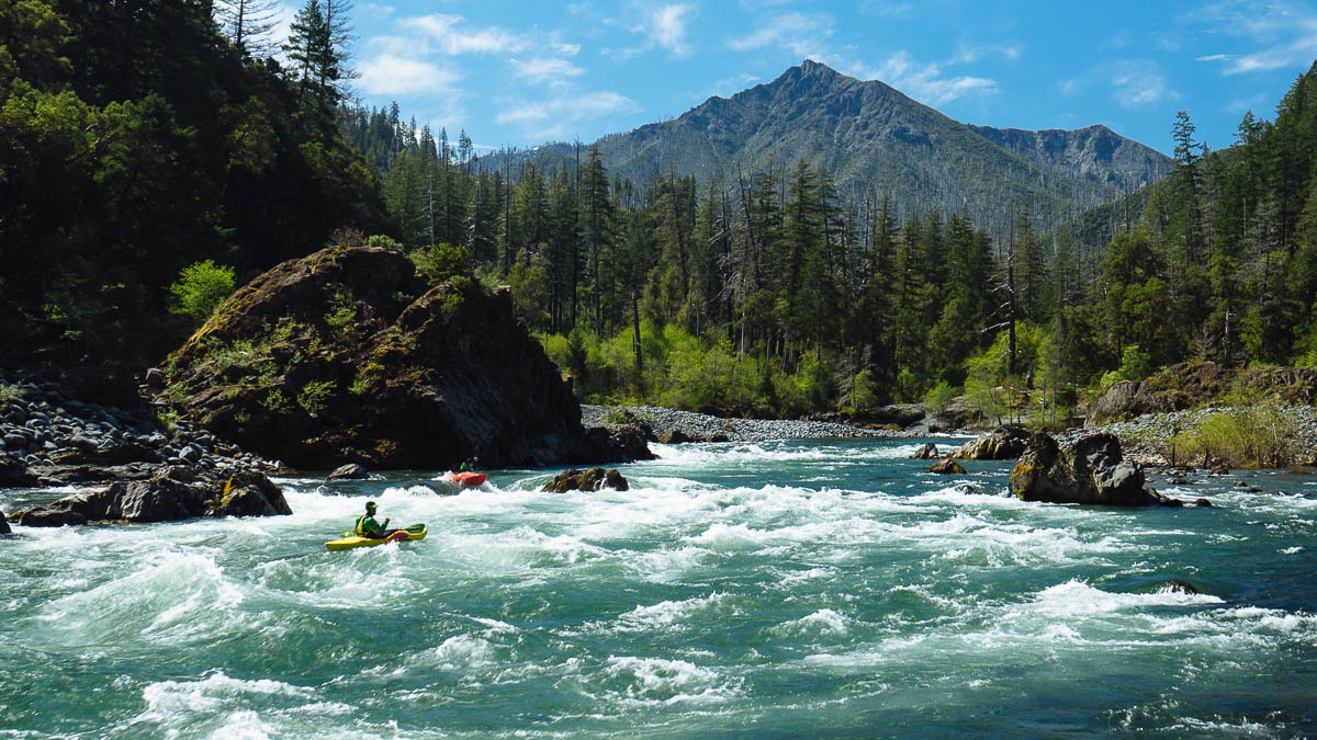 illinois river oregon wild