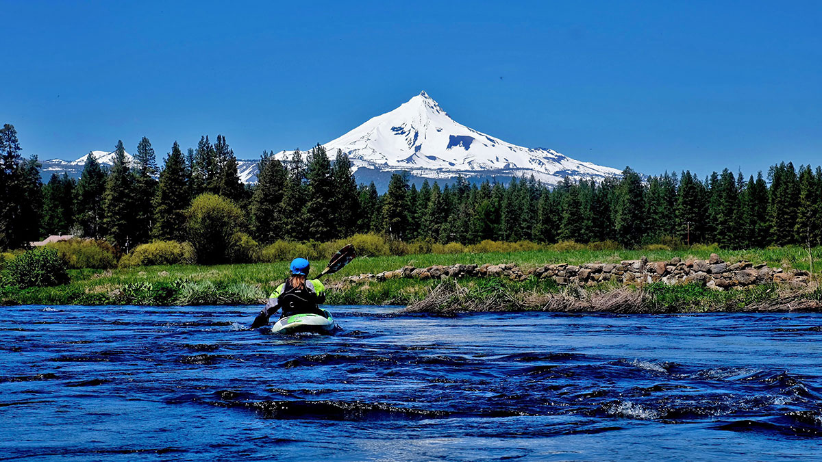 Metolius River and Mount Jefferson