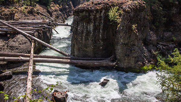 Takelma Gorge